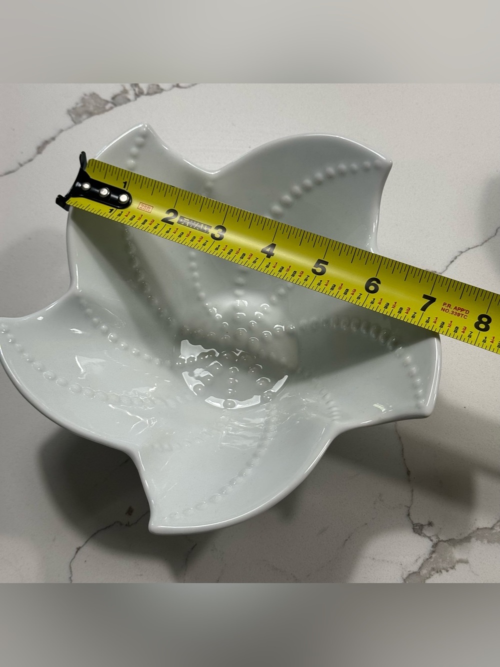 Pottery Barn Seashore StarFish Shaped Serving Bowls Ocean Set of 2 EUC - Picture 12 of 16